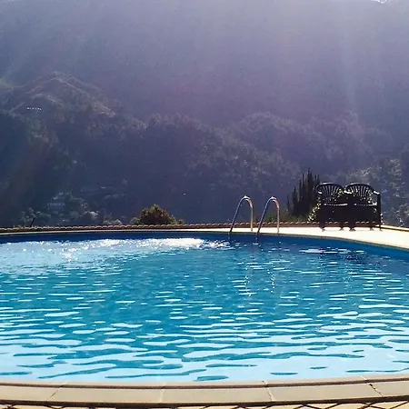 Apartamento Vale De Azereiros