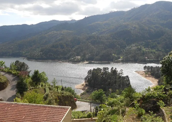 Vale De Azereiros - No דירה *